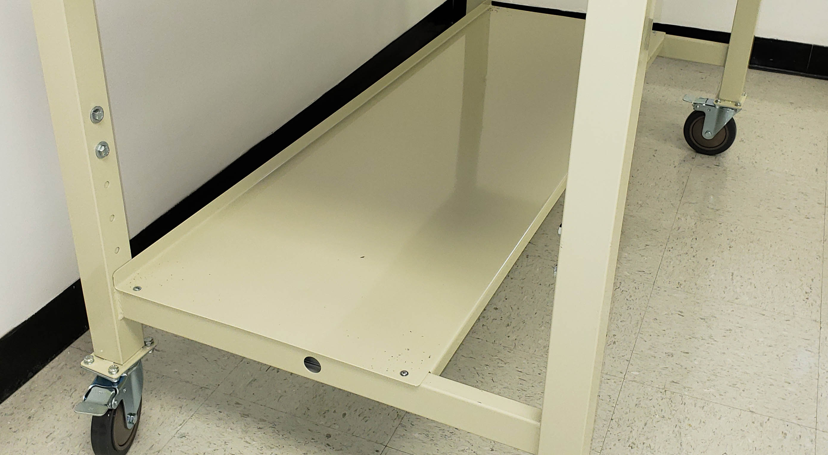 Undermount shelf for Heavy duty Lab Tables 60"L x 18"W UM1860