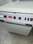 Beckman Coulter Allegra 6KR refrigerated kneewell centrifuge with rotor and microplate carrier buckets
