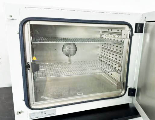 Binder BF 115 Incubator 4 cu. ft. (120V) (2015)