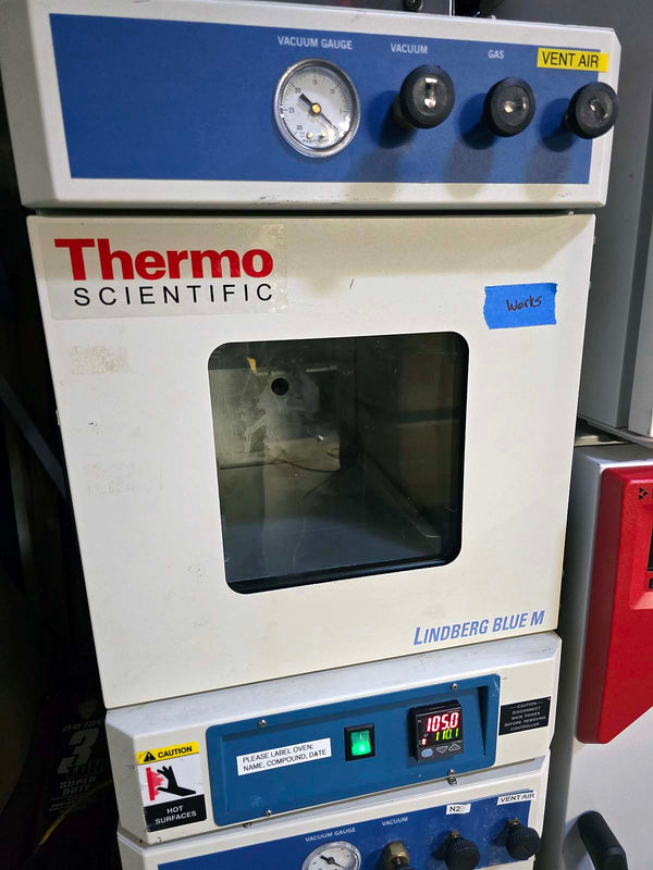 Thermo Scientific Lindberg/Blue M vacuum oven | Model V0914A (Pre-owned)