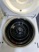 Eppendorf 5417R refrigerated microcentrifuge with 24 x 1.5/2.0ml rotor