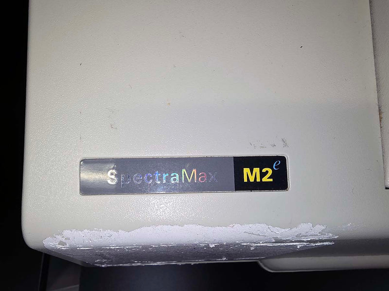 Molecular Devices SpectraMax M2e Multi-Mode microplate reader package with laptop computer, software, and warranty