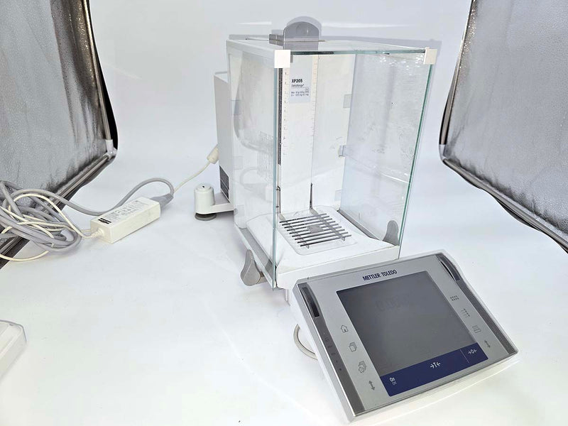 Mettler Toledo XP205 DR Delta Range analytical balance | Government Lab Enterprises