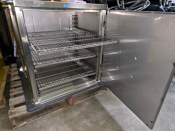 Stainless steel CaseVue cart | Metro (Used)