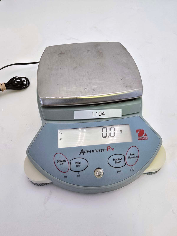 Ohaus Adventurer Pro AV8101 laboratory scale (8000g x 0.1g)