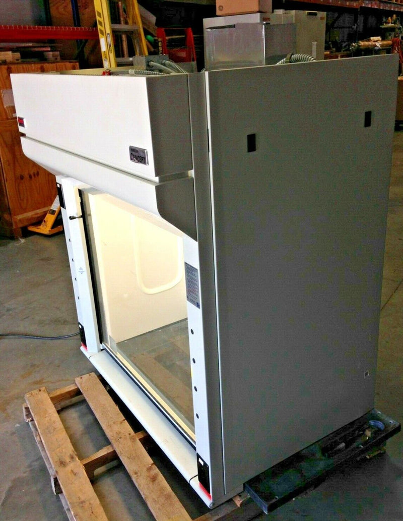 Hamilton Concept 4 foot fume hood package (Pre-owned)