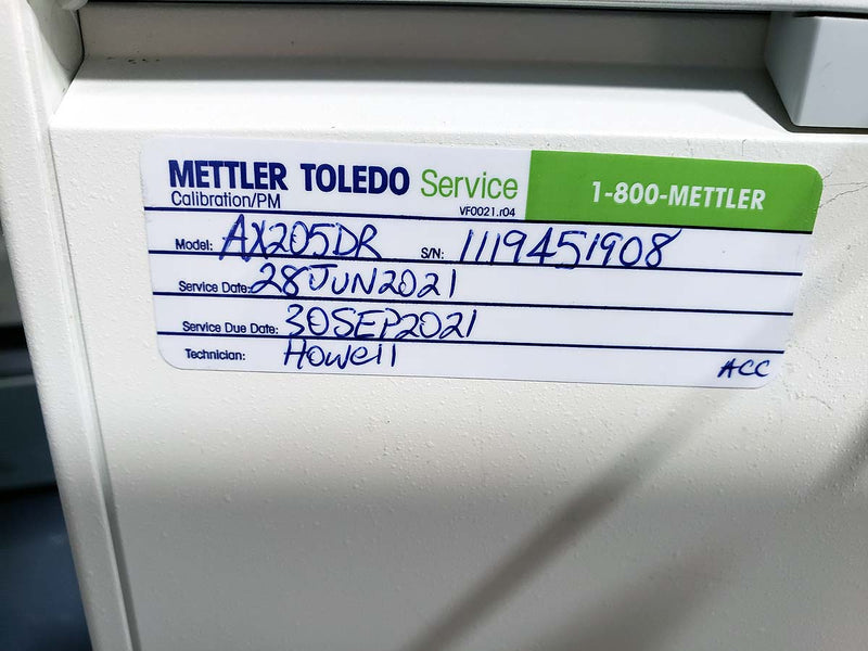 Mettler Toledo AX205DR Delta Range Analytical Semi-Micro Balance (220g x 0.01mg/0.1mg)