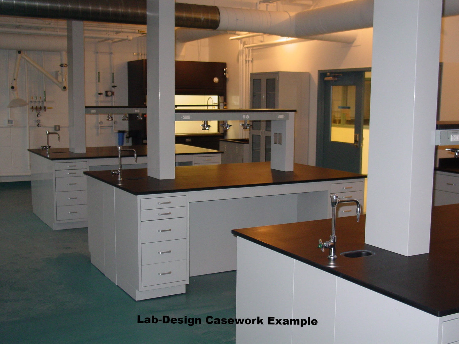 Lab Caswork Shop Lab-Design Laboratory Casework | Lab Furniture & Casework