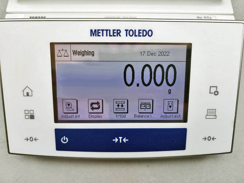 Mettler Toledo XS603S toploading balance with draftshield (610g x 1mg) (Pre-owned)